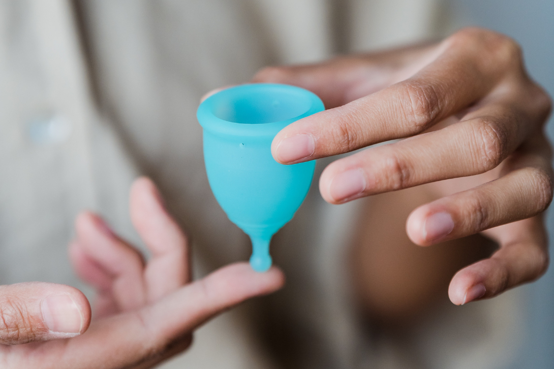 How to use a menstrual cup