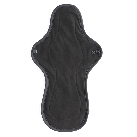 Black regular cloth pad with two snap buttons and contoured center panel