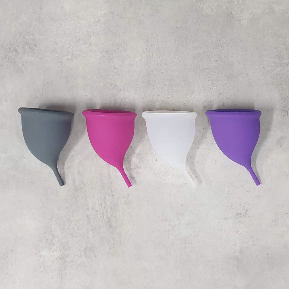 
            
                Load image into Gallery viewer, Curve Menstrual Cup - Berry Pink
            
        