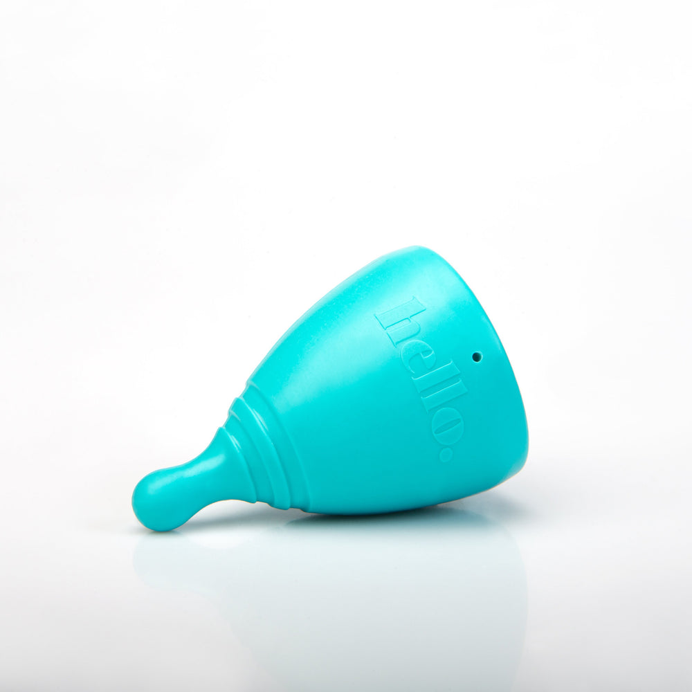 
            
                Load image into Gallery viewer, HELLO Menstrual Cup Double Box - S/M Blue + L Blush
            
        